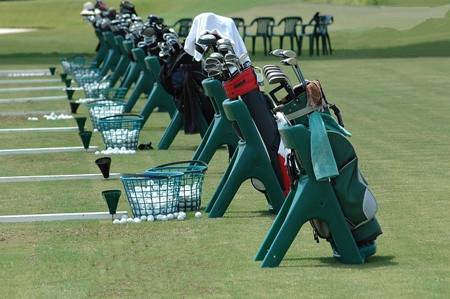 How to Choose the Right Golf Bag
